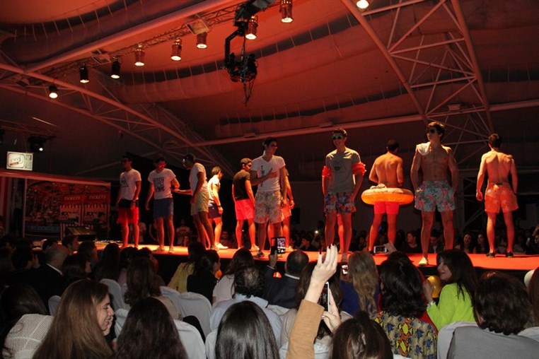 IC Line Up Fashion Show